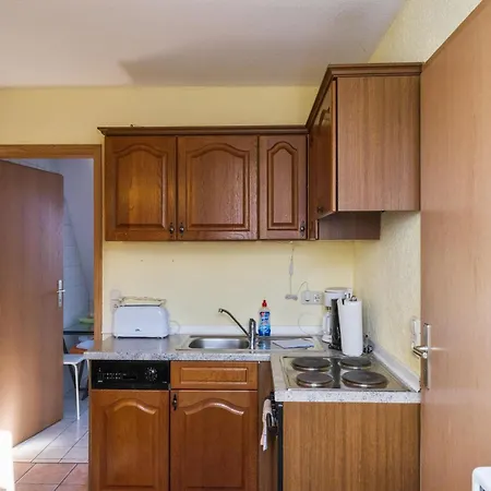 Apartment Comfort In Ballenstedt, Cleaning Included